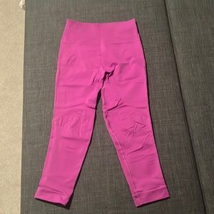 Lululemon pink leggings